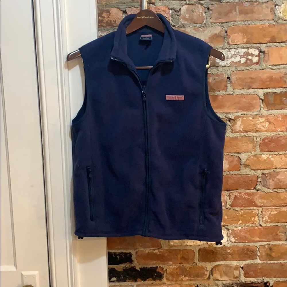 Vineyard vines fleece vest